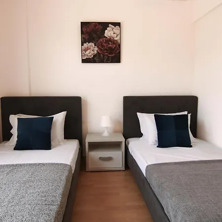 Villa Phaedrus Living Beachfront Morze